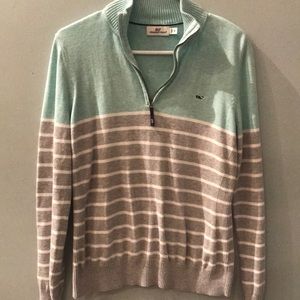 Vineyard Vines v-neck sweater